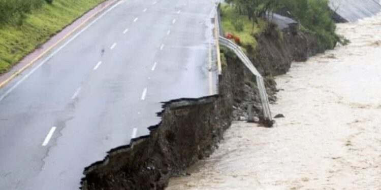 SUMAN 1,500 MILLONES DAÑOS POR ‘ALBERTO’ EN NL… Y ÁUN FALTAN MUNICIPIOS