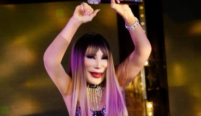 LYN MAY CONFIESA AVENTURA CON VICENTE FERNÁNDEZ