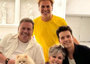 CRISTIAN CASTRO SE REENCUENTRA CON SU MADRE Y COMPARTE MENSAJE