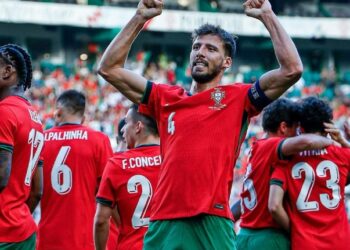 PORTUGAL GOLEA A FINLANDIA SIN CRISTIANO RONALDO