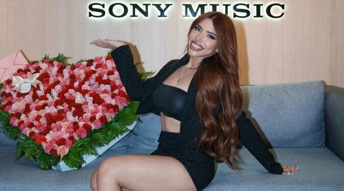 VIDEOS DE YERI MUA BORRADOS TRAS FIRMA CON SONY MUSIC