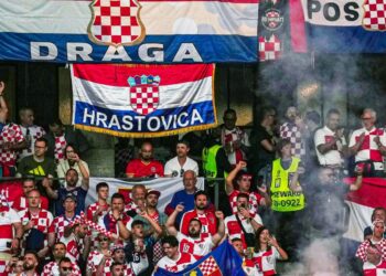 UEFA SANCIONA A CROACIA POR COMPORTAMIENTO DE SU AFICIÓN