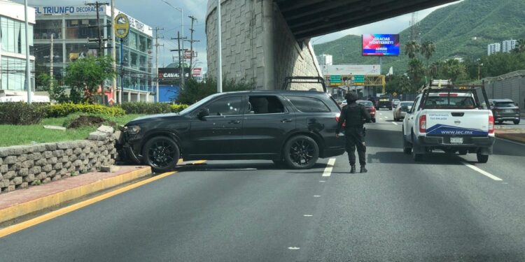 COLAPSA EJECUCIÓN VIALIDAD DEL SUR POR MÁS DE 4 HORAS