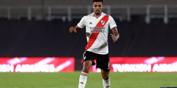 PUMAS NEGOCIA POR DAVID MARTÍNEZ DE RIVER PLATE 1 PUMAS NEGOCIA POR DAVID MARTÍNEZ DE RIVER PLATE