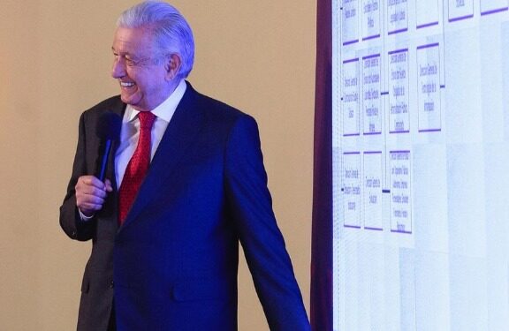 AMLO HABLÓ CON EMBAJADOR EN ESPAÑA TRAS FOTO CON SALINAS DE GORTARI 1 AMLO HABLÓ CON EMBAJADOR EN ESPAÑA TRAS FOTO CON SALINAS DE GORTARI