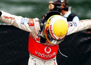 HAMILTON DOMINA LA FP2 DEL GP DE ESPAÑA, PÉREZ FUERA DEL TOP 10