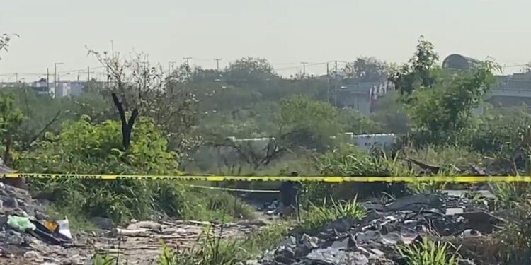 HALLAN CADÁVER EN EL LIBRAMIENTO SAMALAYUCA-GUADALUPE 1 HALLAN CADÁVER EN EL LIBRAMIENTO SAMALAYUCA-GUADALUPE