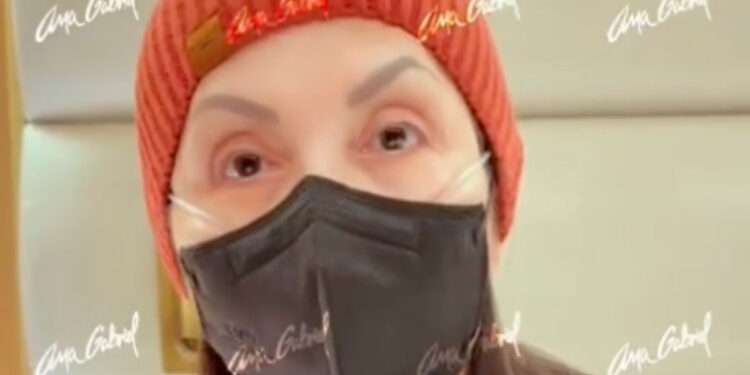 ANA GABRIEL ACTUALIZA A SUS FANS SOBRE SU SALUD