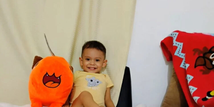 BUSCAN PAPÁS APOYO PARA SU HIJO; REQUIERE CIRUGÍA DE 5 MILLONES 1 BUSCAN PAPÁS APOYO PARA SU HIJO; REQUIERE CIRUGÍA DE 5 MILLONES