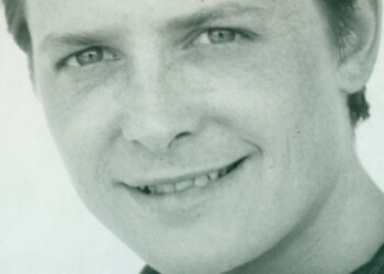 MICHAEL J. FOX CUMPLE 63 AÑOS: ENTRE UNA CURA QUE NO LLEGA Y LA ESPERANZA QUE NO PIERDE