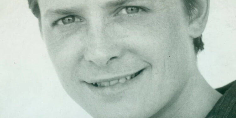 MICHAEL J. FOX CUMPLE 63 AÑOS: ENTRE UNA CURA QUE NO LLEGA Y LA ESPERANZA QUE NO PIERDE