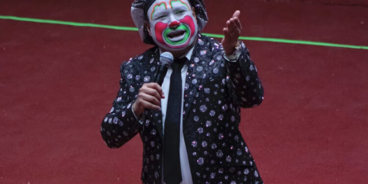 FALLECEN DOS INTEGRANTES DEL EQUIPO DE BRINCOS DIERAS 'EL SHOW TIENE QUE CONTINUAR' 1 FALLECEN DOS INTEGRANTES DEL EQUIPO DE BRINCOS DIERAS ‘EL SHOW TIENE QUE CONTINUAR’