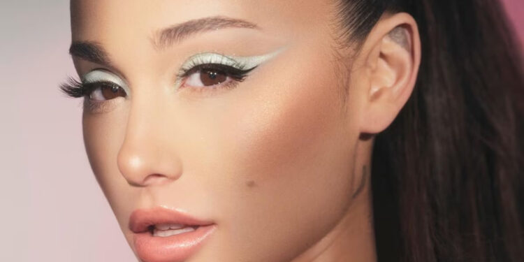 ARIANA GRANDE CAUSA CONTROVERSIA AL MENCIONAR A JEFFREY DAHMER COMO INVITADO IDEAL 1 ARIANA GRANDE CAUSA CONTROVERSIA AL MENCIONAR A JEFFREY DAHMER COMO INVITADO IDEAL