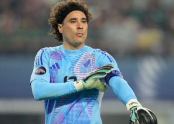 GUILLERMO OCHOA COMPARTE MENSAJE EN REDES: “NO MEMO, NO PARTY”
