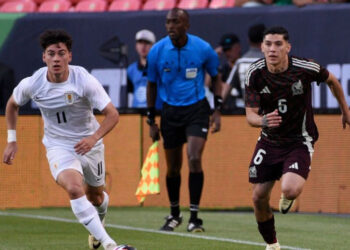 LA INÉDITA COMBINACIÓN QUE VESTIRÁ LA SELECCIÓN URUGUAYA ANTE BOLIVIA