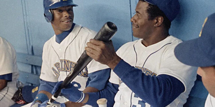 PADRES E HIJOS QUE HAN JUGADO JUNTOS EN DEPORTES PROFESIONALES 1 PADRES E HIJOS QUE HAN JUGADO JUNTOS EN DEPORTES PROFESIONALES