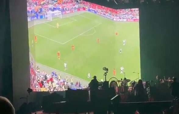 THE KILLERS DETIENEN CONCIERTO PARA VER EUROCOPA 1 THE KILLERS DETIENEN CONCIERTO PARA VER EUROCOPA