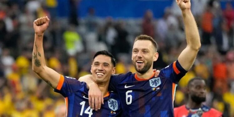 PAÍSES BAJOS AVANZA A CUARTOS DE LA EUROCOPA 2024