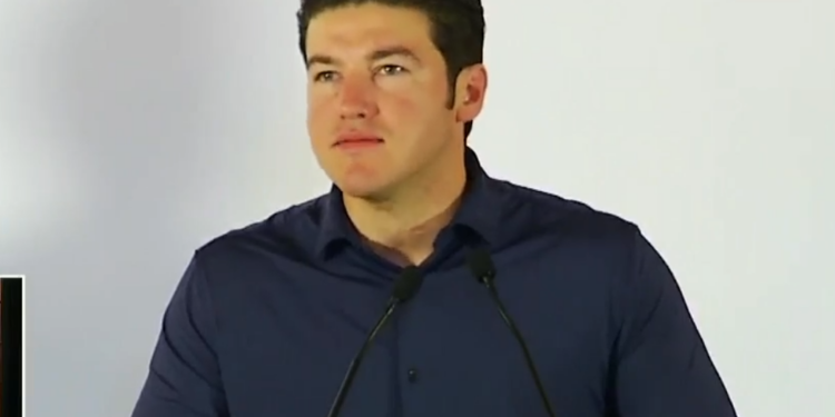 ANUNCIA SAMUEL GARCÍA QUE EL AGUA YA ES POTABLE 1 ANUNCIA SAMUEL GARCÍA QUE EL AGUA YA ES POTABLE