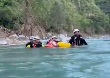 SALVAN A DOS MUJERES EN EL RÍO RAMOS, EN ALLENDE