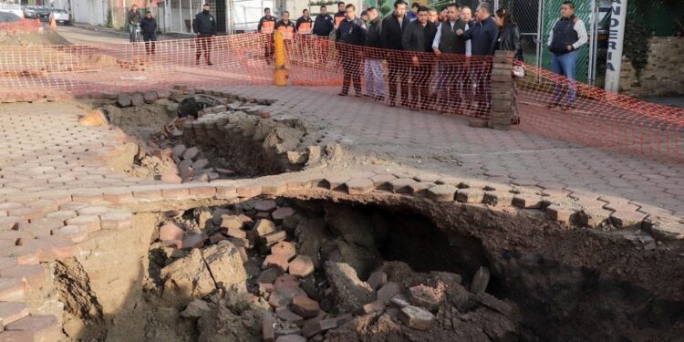 NUEVO SOCAVÓN EN SAN ANDRÉS CHOLULA POR LLUVIAS 1 NUEVO SOCAVÓN EN SAN ANDRÉS CHOLULA POR LLUVIAS