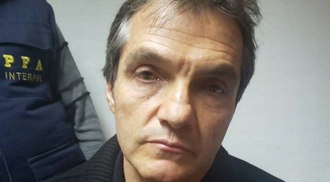 CARLOS AHUMADA LLEGA A LA CDMX: ¿QUÉ CARGOS ENFRENTA? 1 CARLOS AHUMADA LLEGA A LA CDMX: ¿QUÉ CARGOS ENFRENTA?