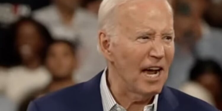 BIDEN: "NO ME ARRODILLARÉ ANTE PUTIN" 1 BIDEN: “NO ME ARRODILLARÉ ANTE PUTIN”