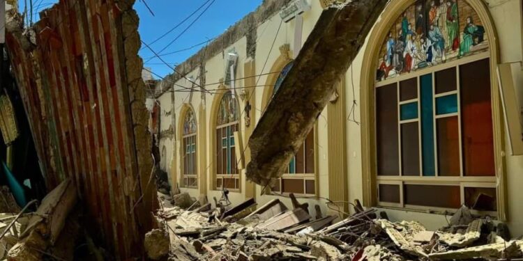 SE DESPLOMA TECHO DE IGLESIA EN CERRALVO 1 SE DESPLOMA TECHO DE IGLESIA EN CERRALVO