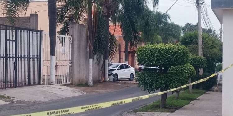 JOVEN ASESINADO EN TLAQUEPAQUE TRAS PERSECUCIÓN 1 JOVEN ASESINADO EN TLAQUEPAQUE TRAS PERSECUCIÓN