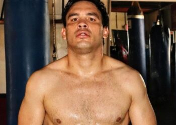 REGRESO DE JULIO CÉSAR CHÁVEZ JR. AL BOXEO