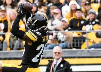 CAM SUTTON SUSPENDIDO OCHO PARTIDOS POR LA NFL