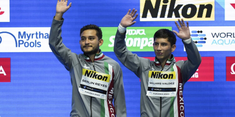 LOS CLAVADISTAS MEXICANOS PIDEN MÁS APOYO EN LOS JUEGOS OLÍMPICOS 1 LOS CLAVADISTAS MEXICANOS PIDEN MÁS APOYO EN LOS JUEGOS OLÍMPICOS