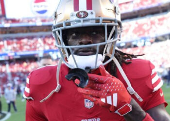 BRANDON AIYUK SOLICITA SALIDA DE LOS SAN FRANCISCO 49ERS