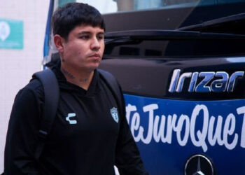 LOS PROBLEMAS DE DISCIPLINA DE “CHOFIS” LÓPEZ EN PACHUCA Y CHIVAS