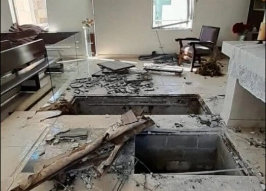 PROFANAN TUMBAS DE  FAMILIA DE DÁMASO FLORES “EL LICENCIADO”