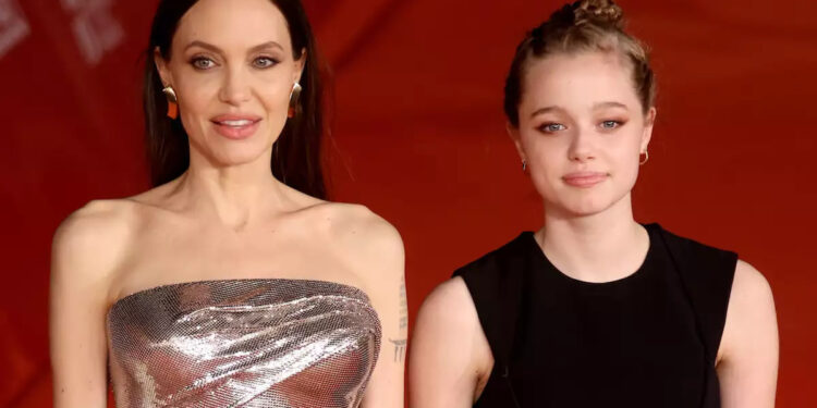 SHILOH JOLIE-PITT DEBERÁ ESPERAR PARA QUITARSE EL APELLIDO DE SU PADRE 1 SHILOH JOLIE-PITT DEBERÁ ESPERAR PARA QUITARSE EL APELLIDO DE SU PADRE