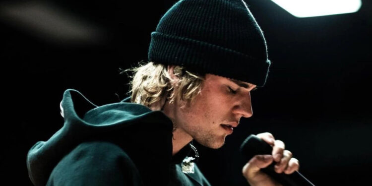 HOMBRE CONDENADO POR ESTAFAR $3 MILLONES HACIÉNDOSE PASAR POR JUSTIN BIEBER 1 HOMBRE CONDENADO POR ESTAFAR $3 MILLONES HACIÉNDOSE PASAR POR JUSTIN BIEBER