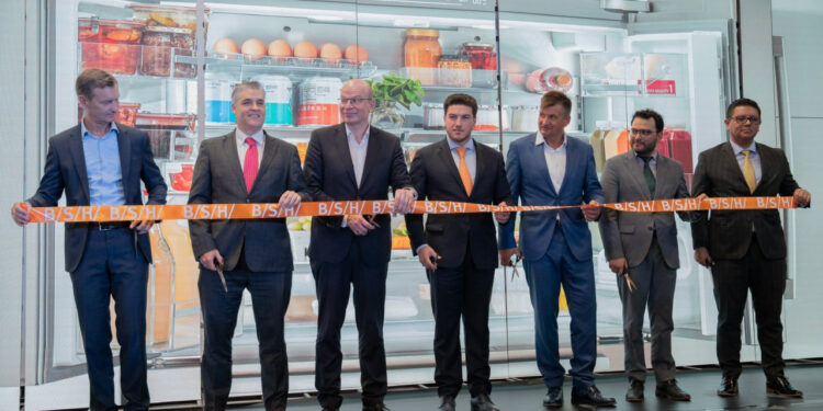 CRECE NEARSHORING EN SALINAS; INAUGURA SAMUEL PLANTA BOSCH 1 CRECE NEARSHORING EN SALINAS; INAUGURA SAMUEL PLANTA BOSCH