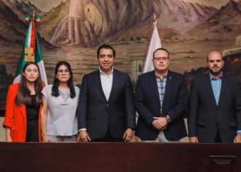 CONFIRMA TEE REELECCIÓN DE NAVA EN SANTA CATARINA