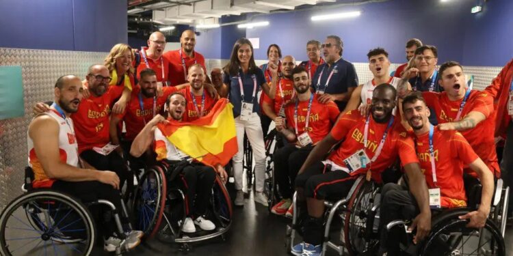 PRIMERA VICTORIA DE ESPAÑA EN BALONCESTO EN SILLA EN PARÍS 1 PRIMERA VICTORIA DE ESPAÑA EN BALONCESTO EN SILLA EN PARÍS
