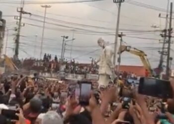 PROTESTAS EN BANGLADESH: LA PRIMERA MINISTRA SHEIKH HASINA HUYE A LA INDIA