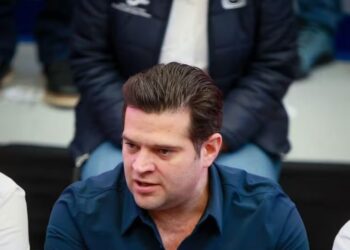 SE APAGA VELITA DE CIENFUEGOS PARA EL SENADO