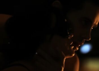 BELINDA EN EL VIDEO CENSURADO DE THIRTY SECONDS TO MARS