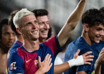 DEBUT GOLERO DE DANI OLMO EN BARCELONA