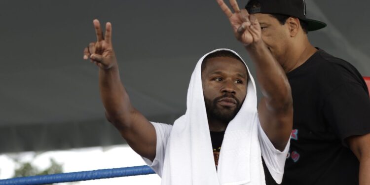 MAYWEATHER DESLUMBRA EN ENTRENAMIENTO PÚBLICO EN CDMX 1 MAYWEATHER DESLUMBRA EN ENTRENAMIENTO PÚBLICO EN CDMX