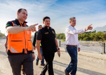 SUPERVISA SAMUEL RECONSTRUCCIÓN DE PAR VIAL