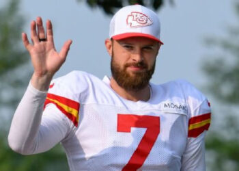 HARRISON BUTKER SE CONVIERTE EN EL PATEADOR MEJOR PAGADO DE LA NFL