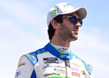DANIEL SUÁREZ ENFRENTA UN NUEVO RETO EN NASCAR CUP CON TRACKHOUSE RACING