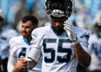 AVIÓN DE LOS PANTHERS SALE DE LA PISTA EN UN INCIDENTE SIN HERIDOS