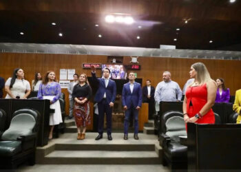 ELIGE CONGRESO OFICIAL MAYOR